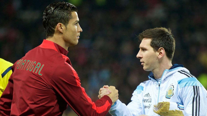 Các chủ nhân QBV chọn Messi hay Ronaldo là GOAT?