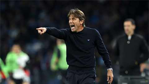  HLV Conte tức điên vì Napoli chơi trò 'đổ đèo, leo dốc' trước Copenhagen