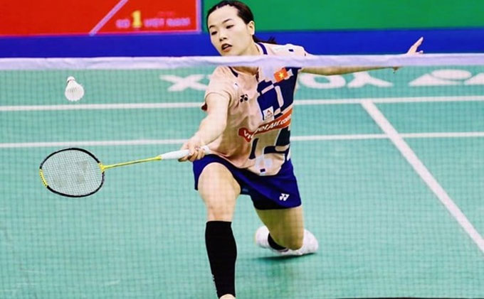  Thùy Linh rất nỗ lực thi đấu trước Pitchamon