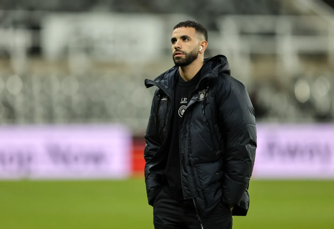 Ait-Nouri không được Pep trọng dụng