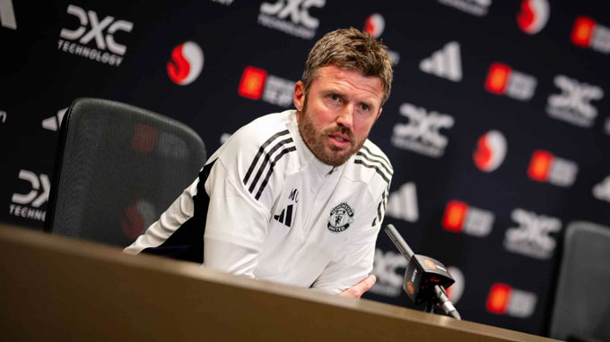 Carrick đang là HLV tạm quyền của MU tới hết mùa