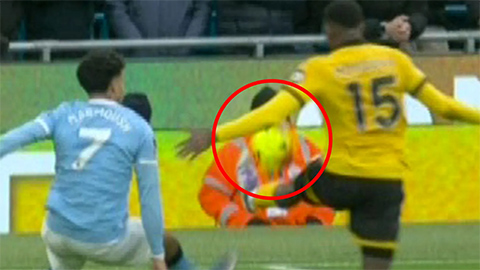  Premier League lý giải quyết định VAR khiến Man City không được hưởng phạt đền