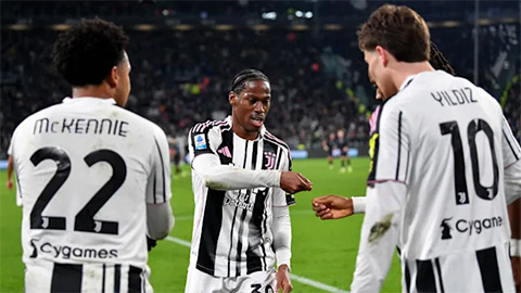  Vòng 22 Serie A: Juventus vùi dập Napoli, Roma chia điểm Milan