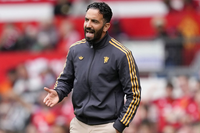 Amorim khi còn dẫn dắt MU