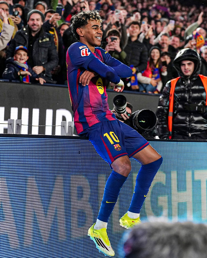 Yamal ngày càng tiến gần đến đẳng cấp của Messi