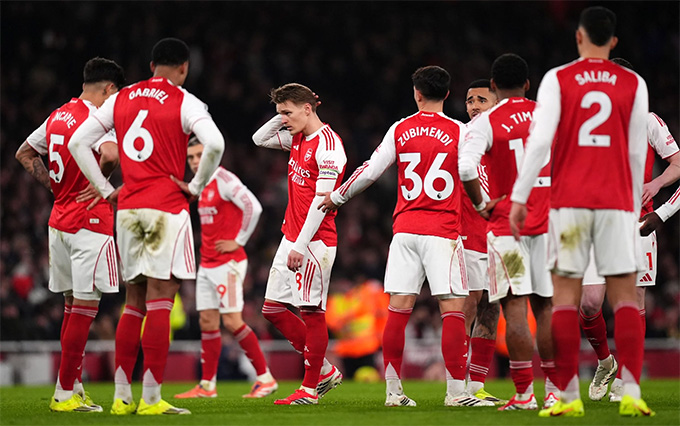 Arsenal thua ngược trước MU tại vòng 23 Premier League 2025/26