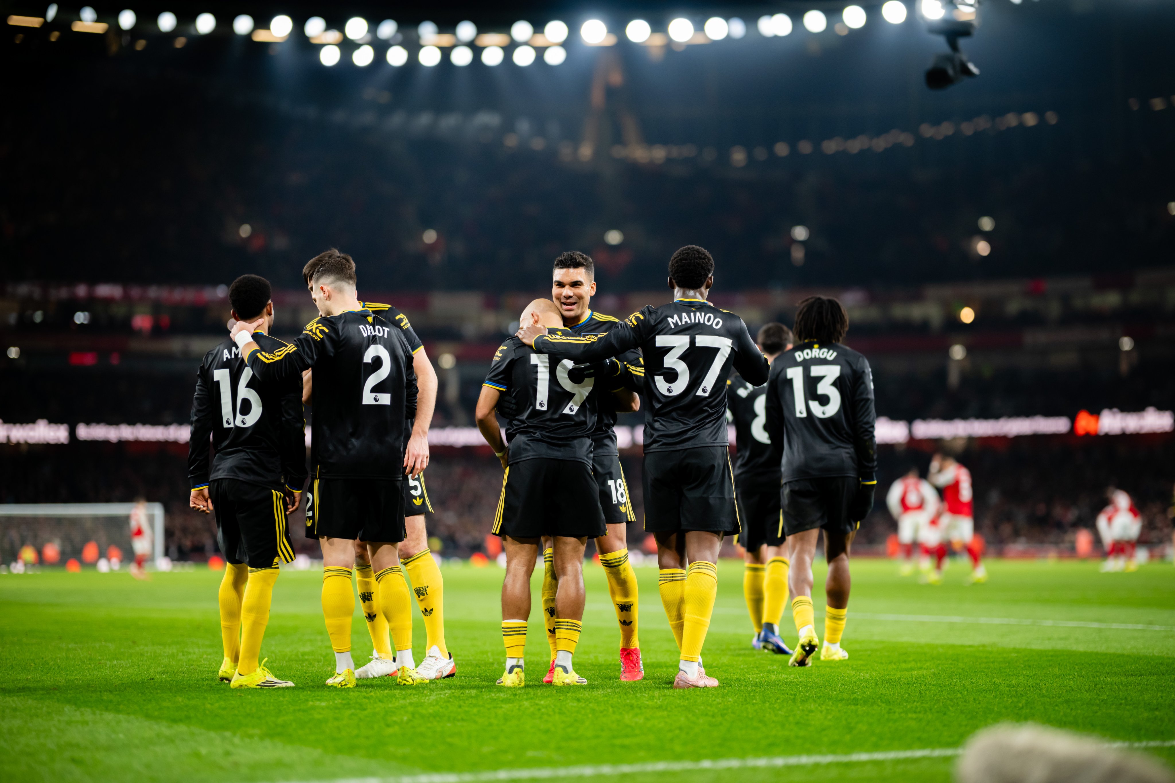 Dàn sao Quỷ đỏ đang nỗ lực giành vé dự Champions League mùa tới