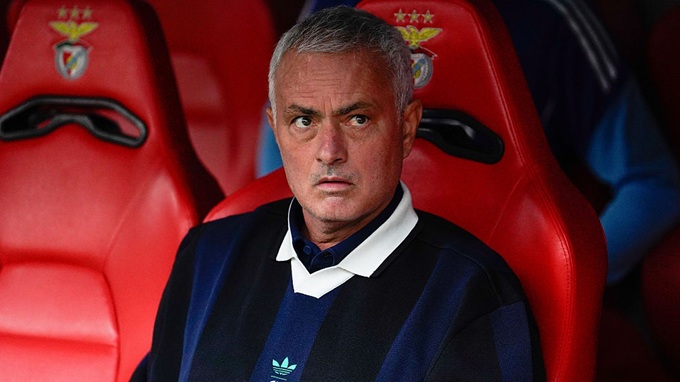 Cái tôi của Mourinho đôi khi biến ông trở thành một người bảo thủ và cổ hủ