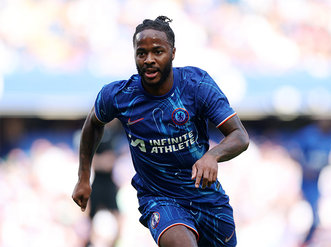 Sterling rời Chelsea sau 20 tháng không thi đấu cho CLB, ở độ tuổi 31