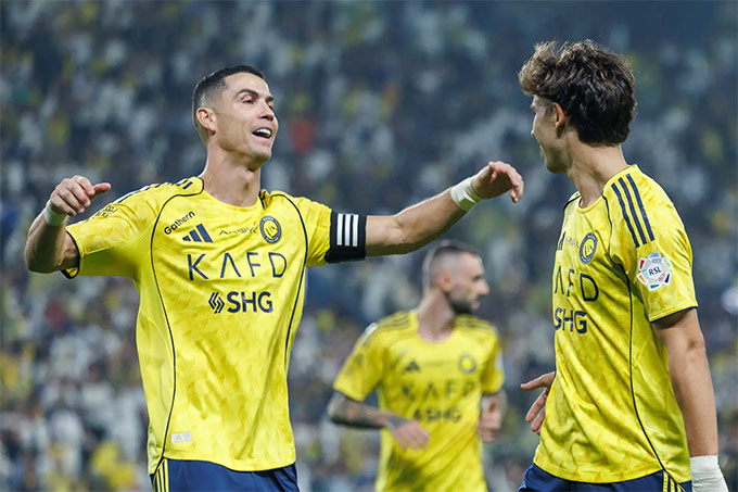 Ronaldo và Joao Felix thi đấu bùng nổ trong chiến thắng của Al Nassr