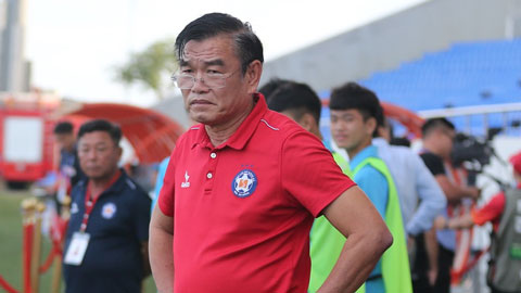 HLV Phan Thanh Hùng sẽ lui về tập trung cho vai trò Giám đốc Trung tâm đào tạo trẻ của SHB Đà Nẵng