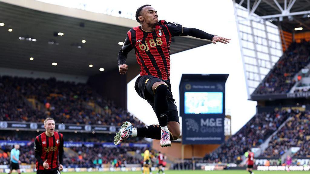 Kroupi đã ghi 8 bàn thắng chỉ sau 10 trận đá chính tại Premier League 2025/26