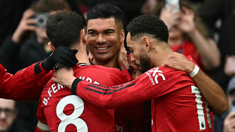  Trực tiếp MU 1-0 Fulham (Hết hiệp 1)