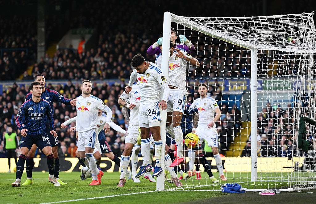 Tình huống được cho là pha phản lưới của Darlow