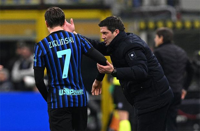 HLV Chivu đang khai thác khả năng của Zielinski rất hiệu quả