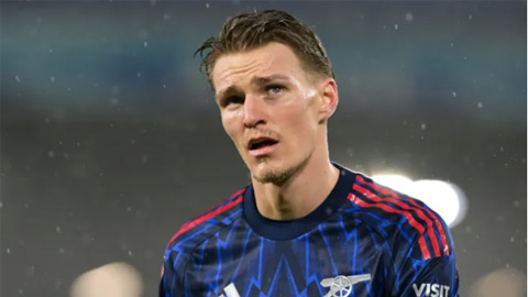  Tại sao Martin Odegaard lỡ trận đấu với Chelsea?