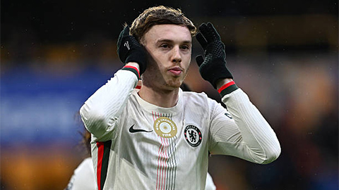  Cole Palmer đi vào lịch sử & màn ăn mừng khiến fan MU nhói lòng