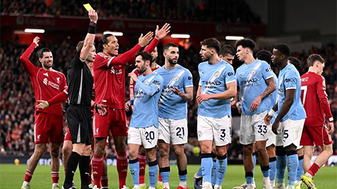  Ngoại hạng Anh giải thích về tình huống phạt đền gây tranh cãi của Guehi và Salah