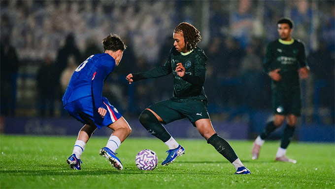 Man City đè bẹp Chelsea để vào tứ kết FA Youth Cup