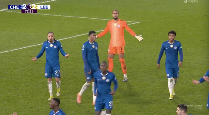 Chelsea lỡ cơ hội chen chân vào Top 4 sau trận hòa Leeds