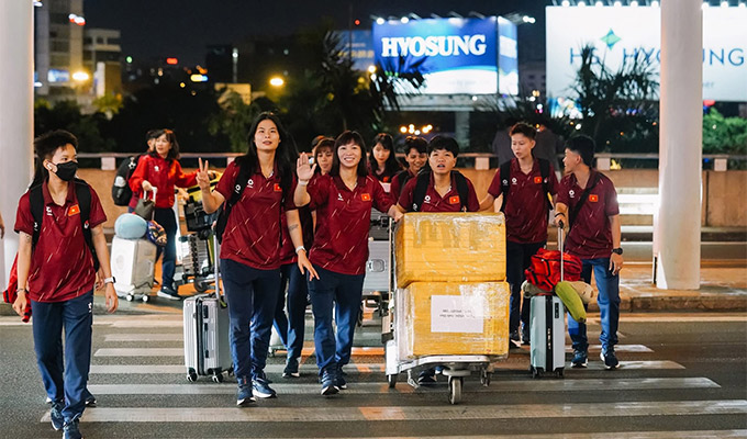 ĐT nữ futsal Việt Nam lên đường sang Nhật Bản tập huấn, đón Tết xa nhà - Ảnh: Futsal TV 
