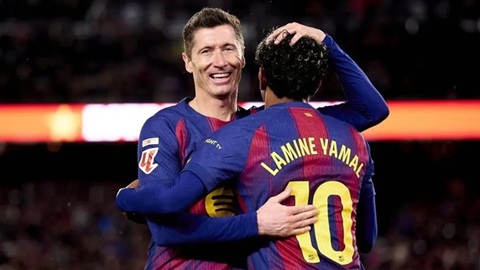  Tại sao lò La Masia không sản sinh được tiền đạo cho Barca?