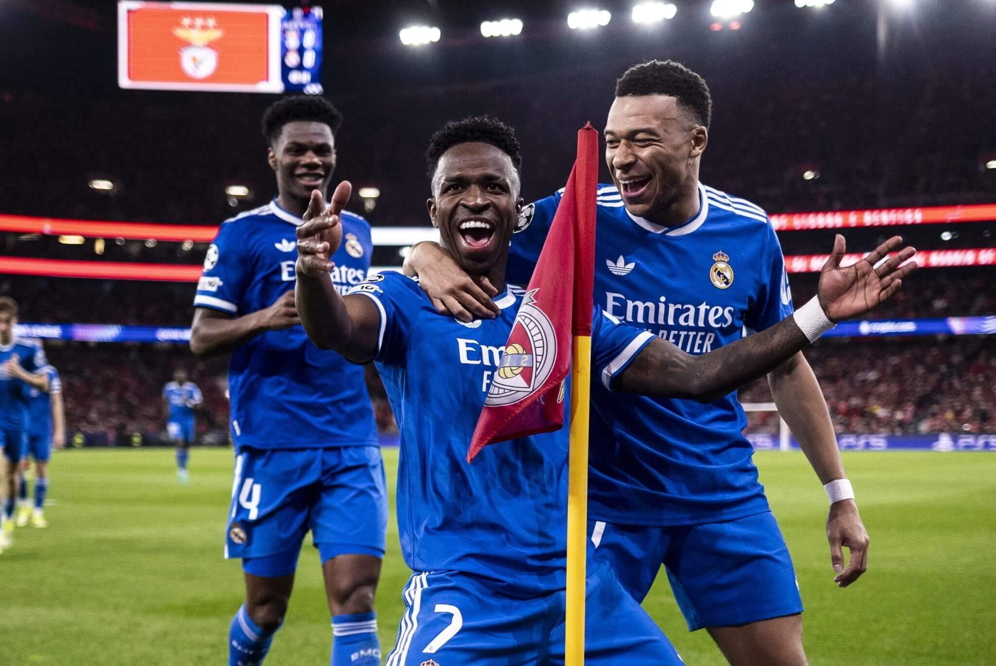 Vinicius ăn mừng bàn thắng đem lại thắng lợi 1-0 cho Real