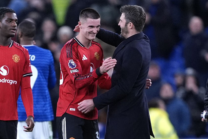 Michael Carrick 'tỉnh đòn' lắm!