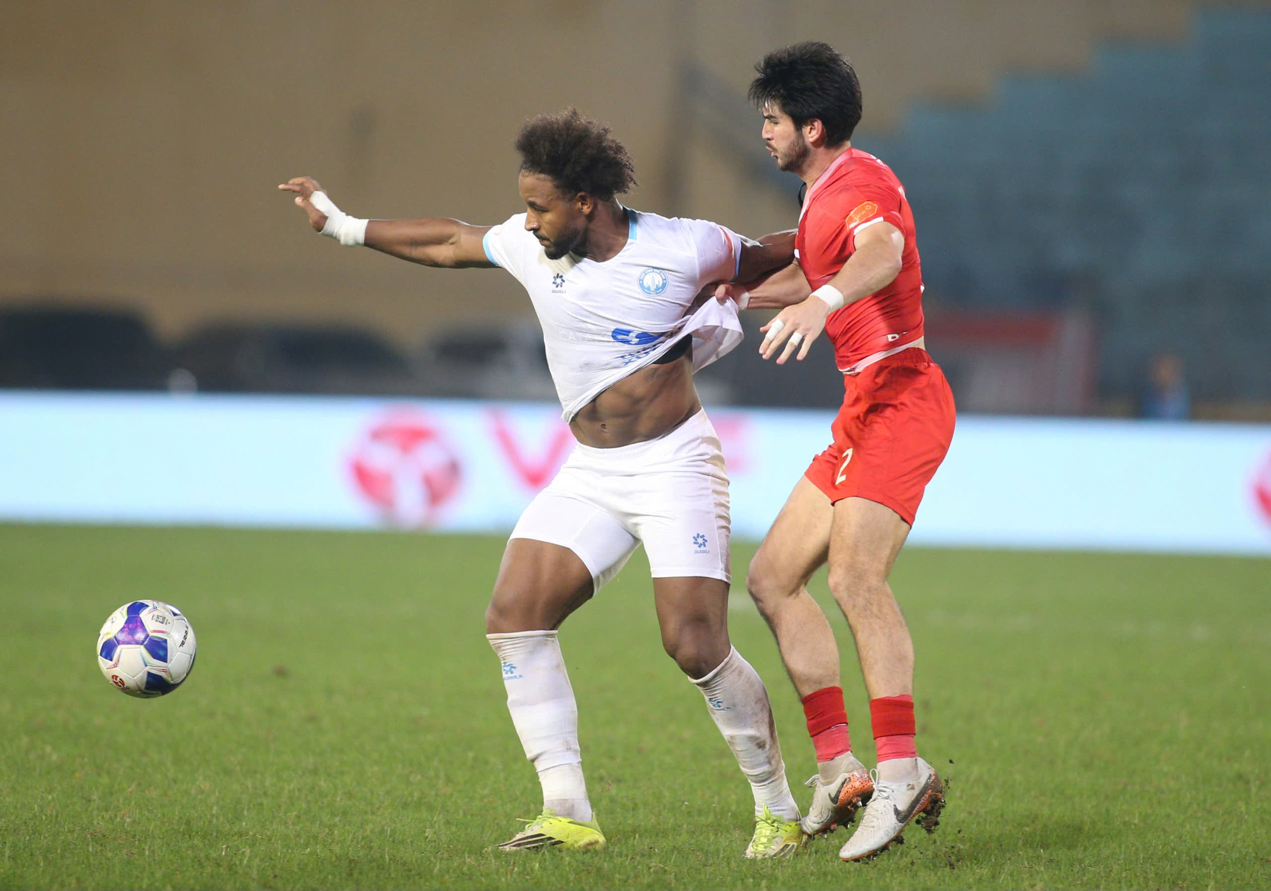 Xuân Son chưa thể lập công tại V.League 2025/26 kể từ khi trở lại sau chấn thương