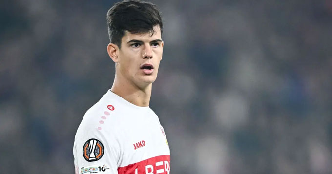 Chema Andres được MU theo sát