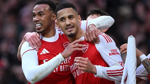  Arsenal san bằng kỷ lục sớm trước 9 vòng đấu!