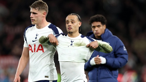  Tottenham đã rất gần bi kịch xuống hạng