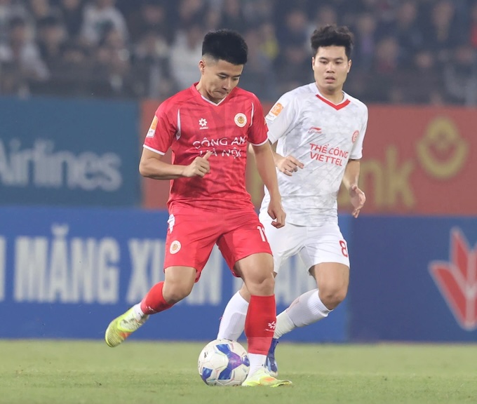 Thể Công Viettel và CAHN từng hoà nhau 1-1 ở vóng 1 V.League 2025/26. Ảnh: Minh Tuấn