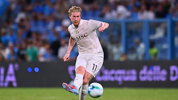 Sự trở lại của De Bruyne là cú hích lớn cho Napoli ở cuộc đua giành vé dự Champions League