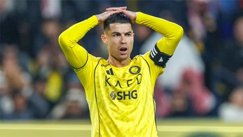  Ronaldo chấn thương nặng hơn dự kiến