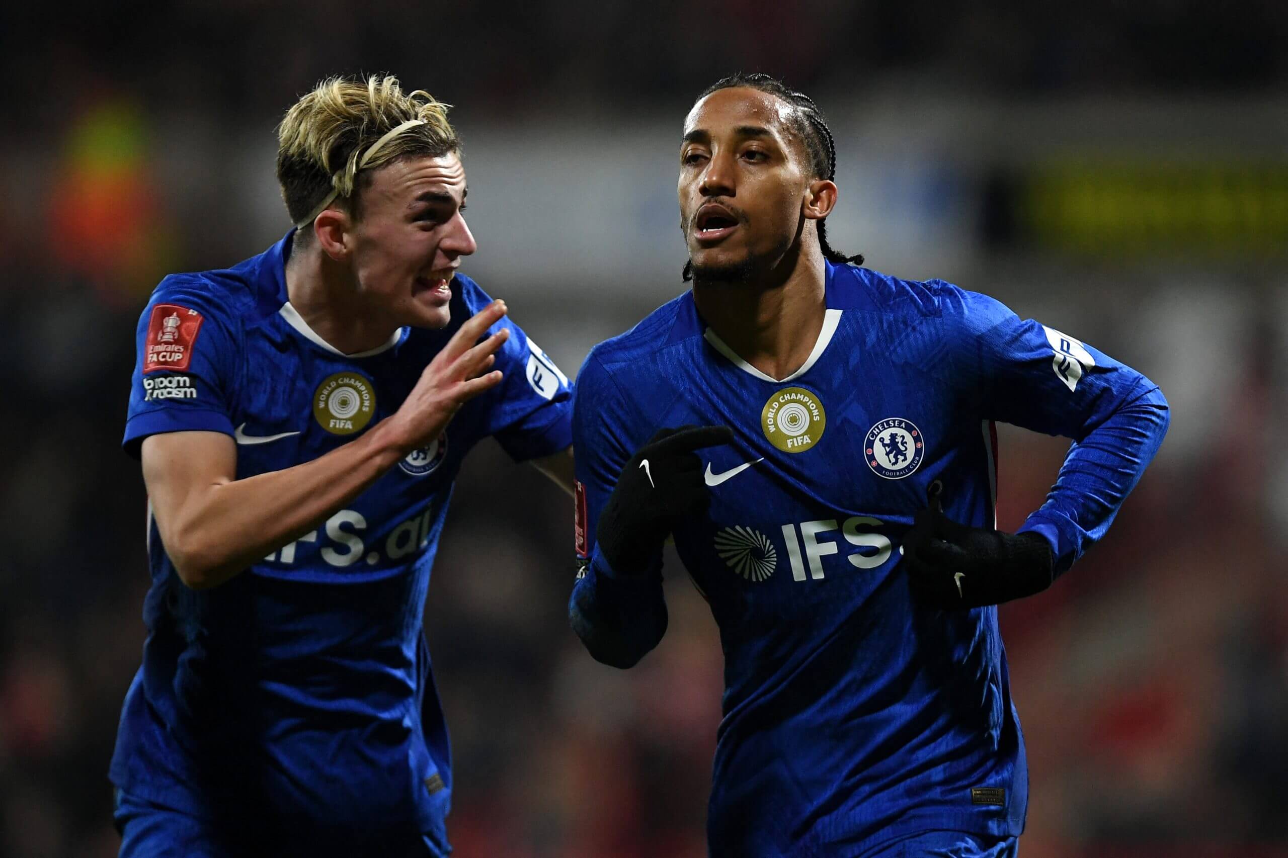 Joao Pedro ghi bàn nhưng Chelsea vẫn không thể kiểm soát thế trận 100%