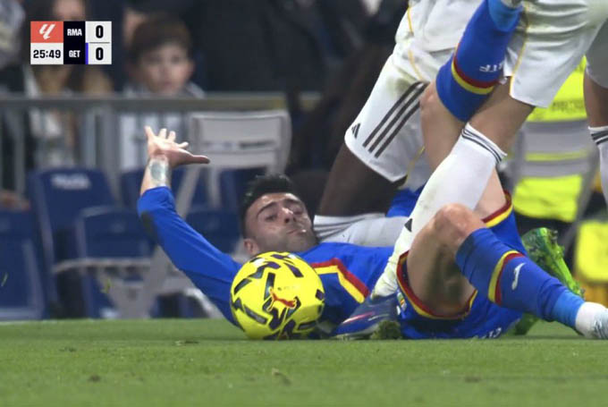 Hành vi đáng lên án của Rudiger