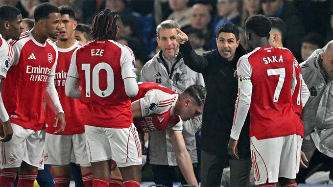 Arsenal không hề câu giờ lâu tại Premier League như HLV Fabian Hurzeler của Brighton chỉ trích