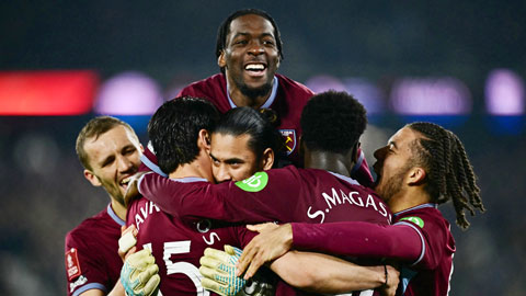  West Ham thắng Brentford trên chấm luân lưu, giành vé vào tứ kết FA Cup