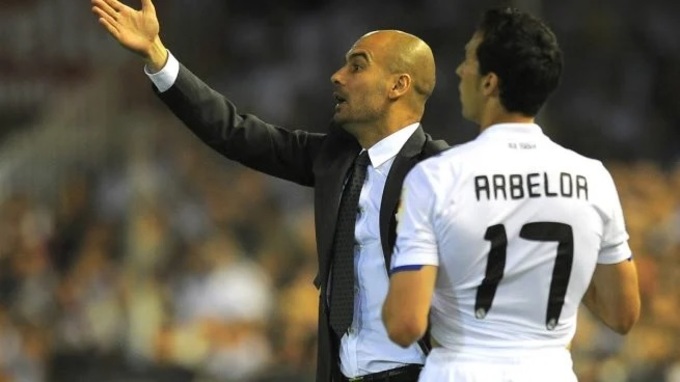 Khi còn là cầu thủ, Arbeloa có khá nhiều "nợ xấu" với Barca của Pep Guardiola.