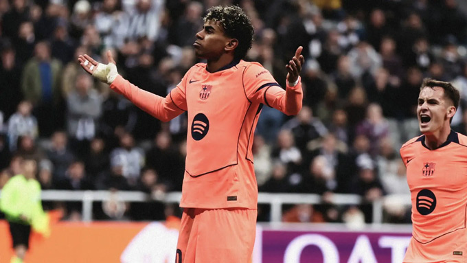 Lamine Yamal giải cứu Barca ở phút 90+6