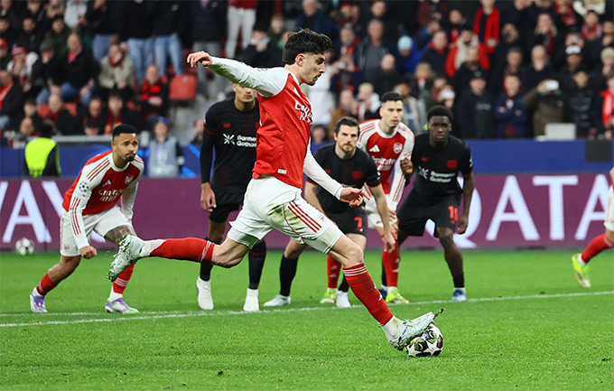 Havertz gỡ hòa trên chấm 11m