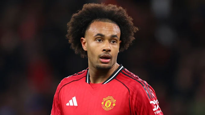 Zirkzee tính đường rời MU ở Hè 2026