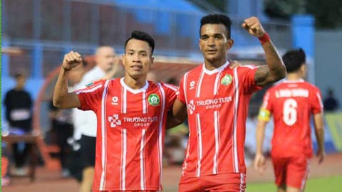  Xuân Trường kiến tạo, Đồng Nai hạ Khánh Hòa để giữ vững ngôi đầu