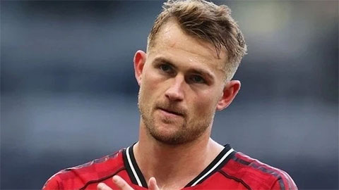  Tin giờ chót 13/3: MU nguy cơ mất trụ cột hàng thủ tới hết mùa