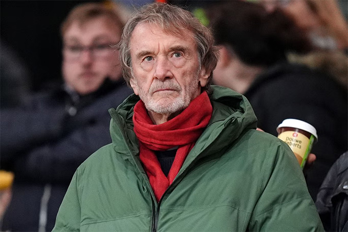 Sir Jim Ratcliffe đặc biệt khen ngợi công việc của Carrick từ khi thay Amorim