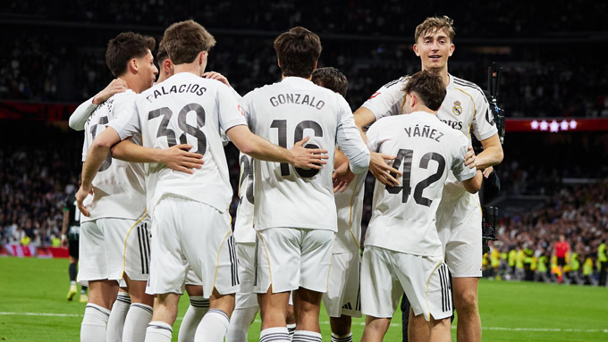 Real Madrid tạm thu hẹp cách biệt với Barca xuống 1 điểm