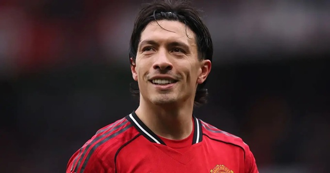 Chấn thương của Lisandro Martinez đã ảnh hưởng không nhỏ tới lối chơi của MU