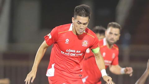  HLV Huỳnh Đức nói gì về khả năng Tiến Linh ngồi dự bị?