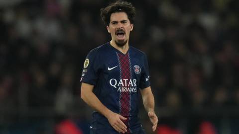  Vitinha trả sạch nợ, trở thành nỗi ám ảnh với người Anh